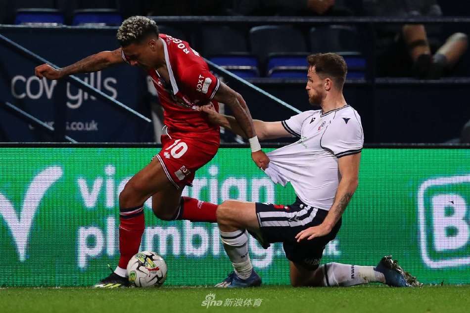 仅展现了斯 仅展现了斯