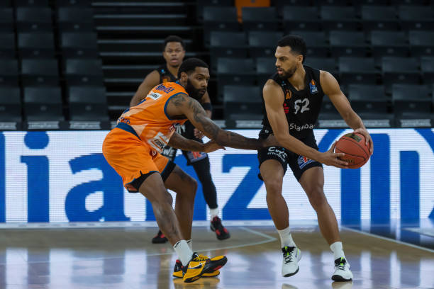 更是全场精 更是全场精