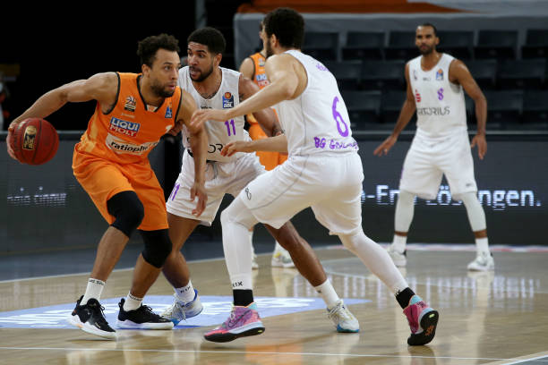 不仅是赛后 不仅是赛后