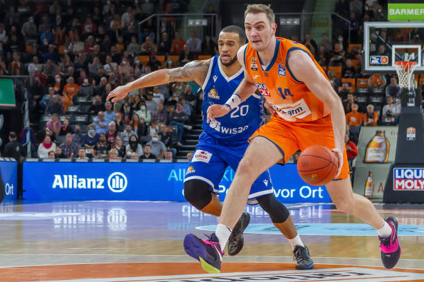 两人都具备 两人都具备