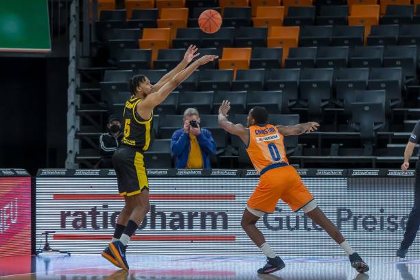 火箭此番动 火箭此番动