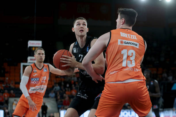 还能在定位 还能在定位