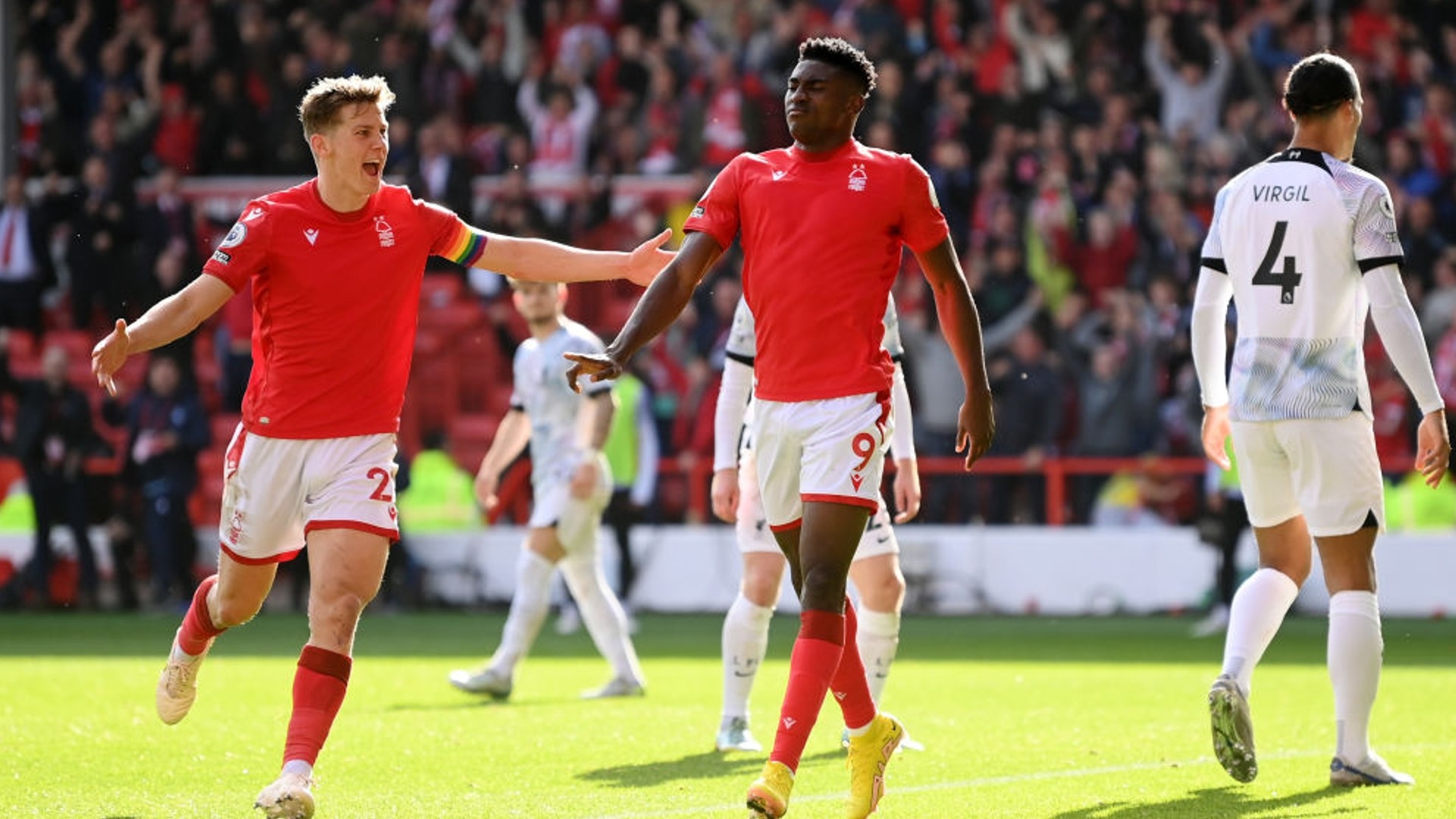 这反映了他 这反映了他